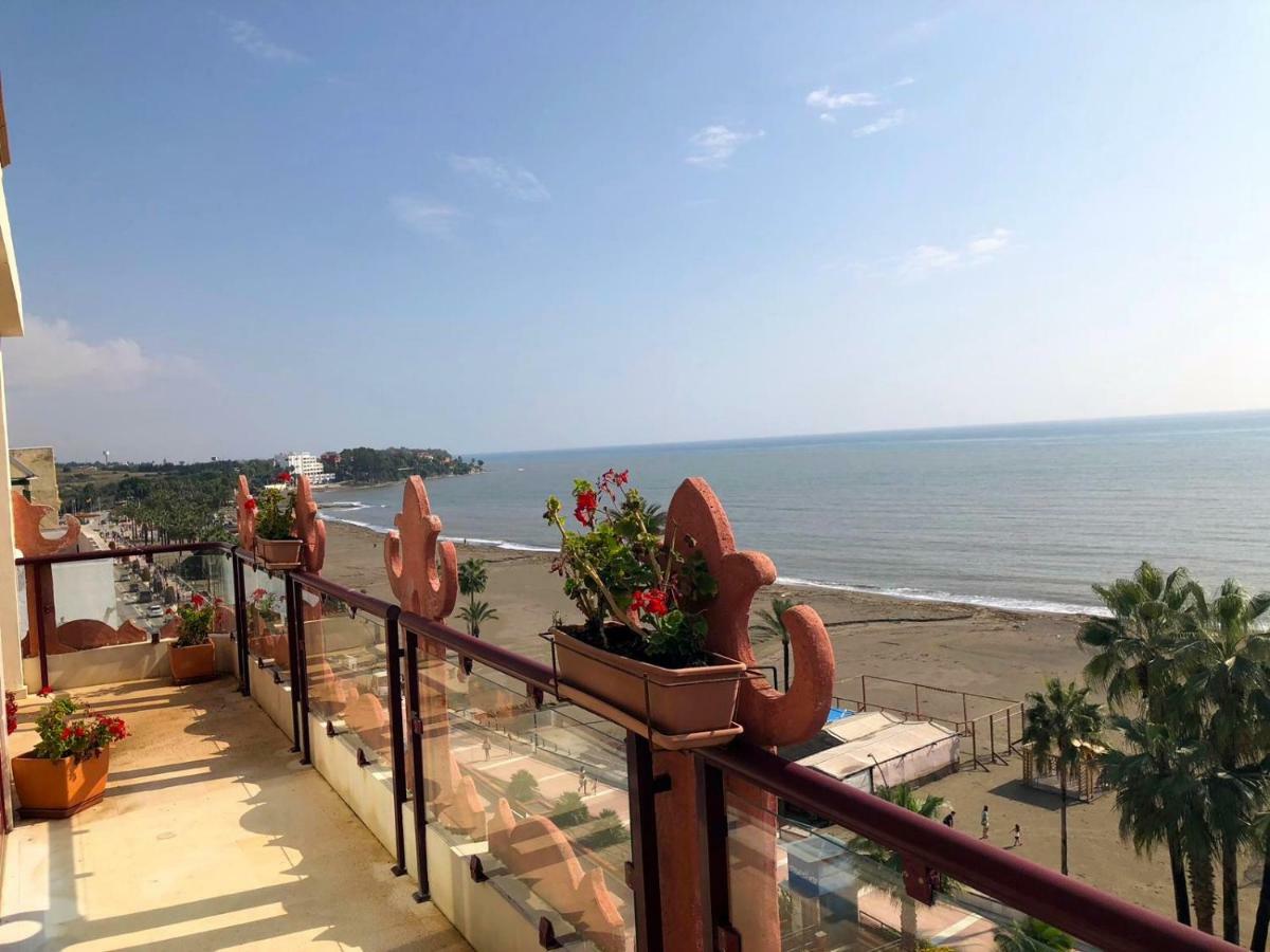 Atico-Duplex Primera Linea De Playa En El Centro De Estepona Zewnętrze zdjęcie