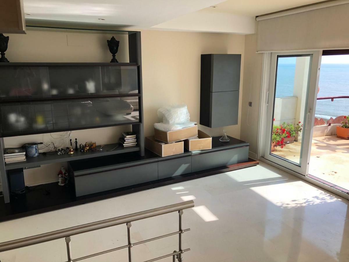 Atico-Duplex Primera Linea De Playa En El Centro De Estepona Zewnętrze zdjęcie