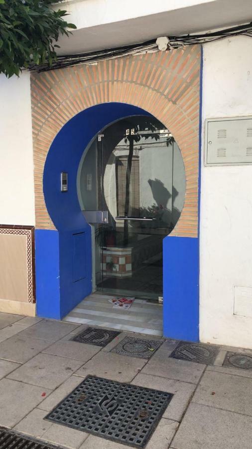 Atico-Duplex Primera Linea De Playa En El Centro De Estepona Zewnętrze zdjęcie